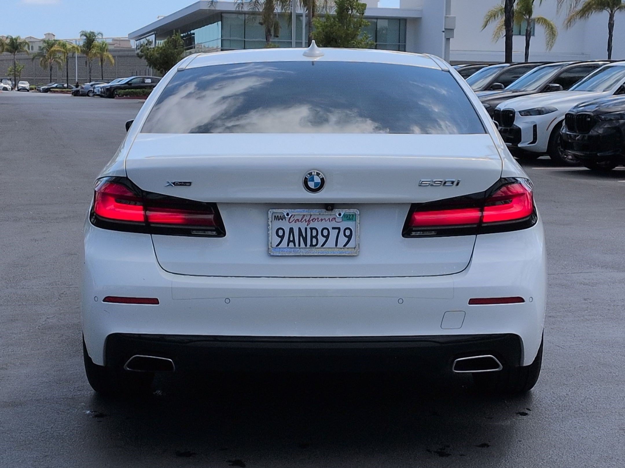 Used 2022 BMW 530i xDrive AWD/4WD image 9
