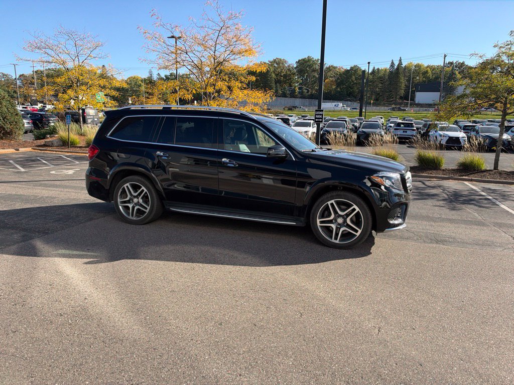 Used 2017 Mercedes-Benz GLS 550 4MATIC image 23