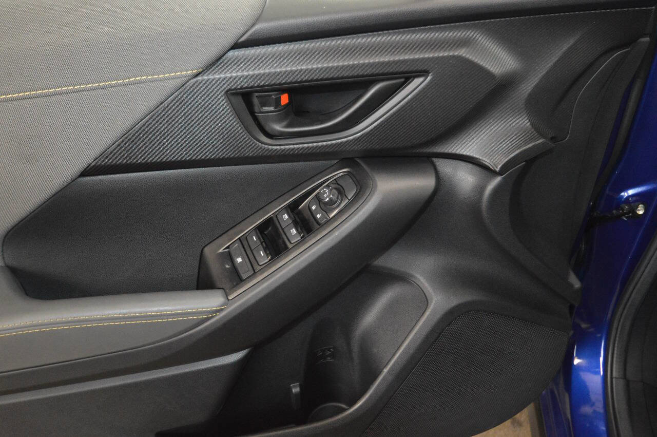 Used 2025 Subaru Crosstrek 2.5i Sport w/ Crosstrek Mirror Package image 34