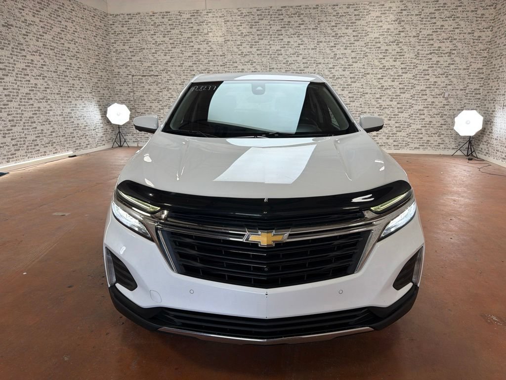 Used 2022 Chevrolet Equinox LT FWD image 2