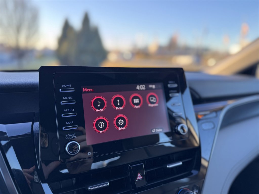 Used 2022 Toyota Camry SE image 26