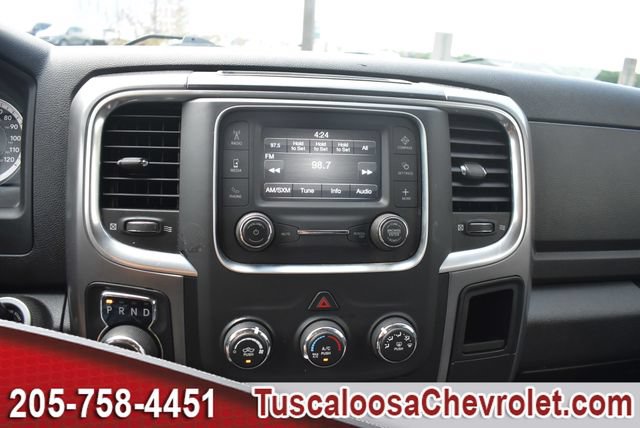 Used 2024 RAM 1500 Classic SLT AWD/4WD image 29
