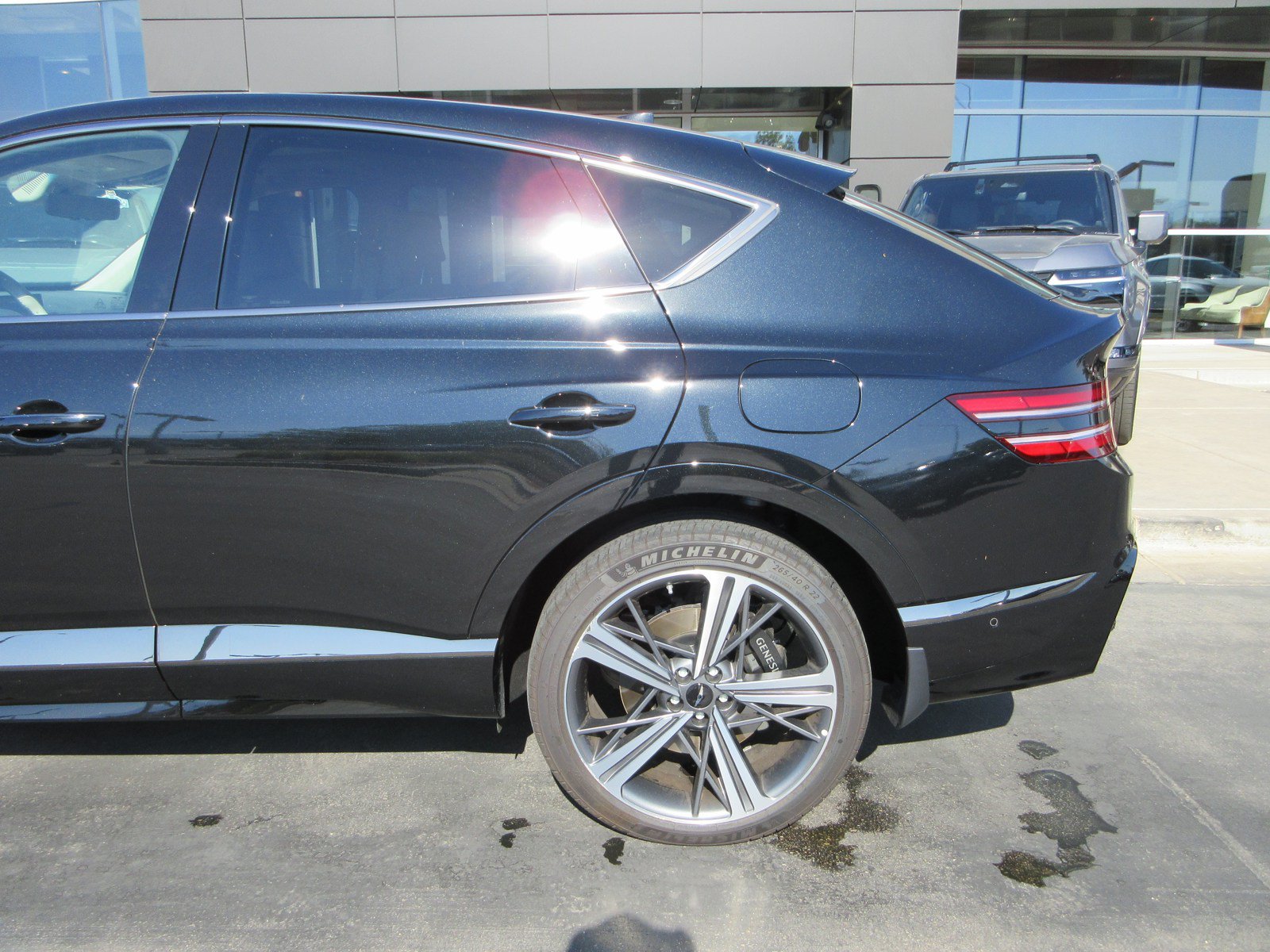 Used 2026 Genesis GV80 3.5T e-SC AWD/4WD image 4