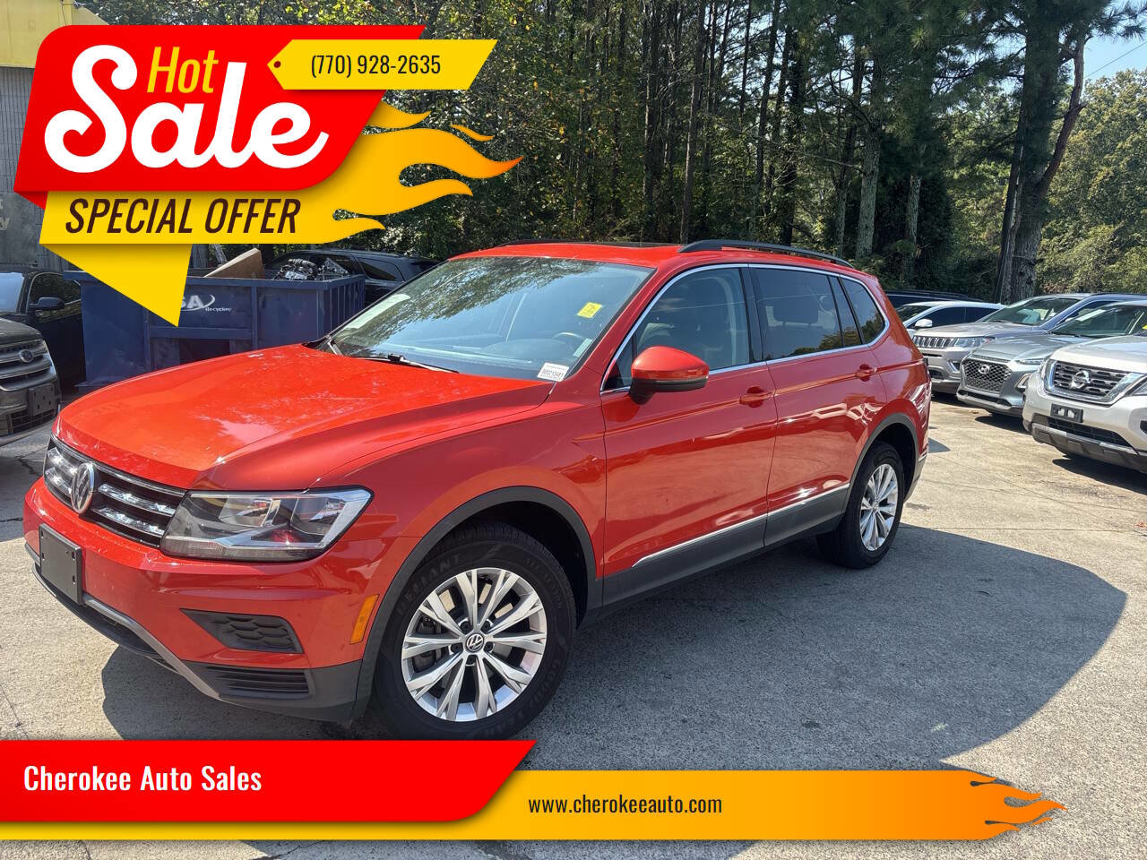 Used 2018 Volkswagen Tiguan SE w/ Panoramic Sunroof Package