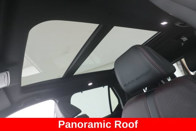 Used 2025 Honda Pilot Black Edition image 18