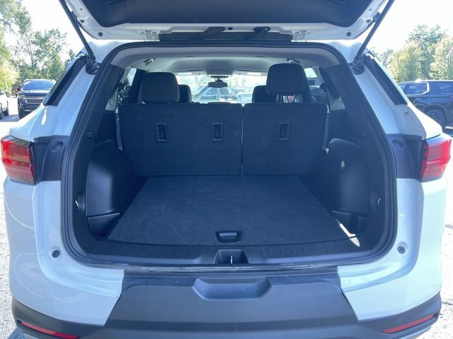 Used 2025 Chevrolet Blazer LT image 25