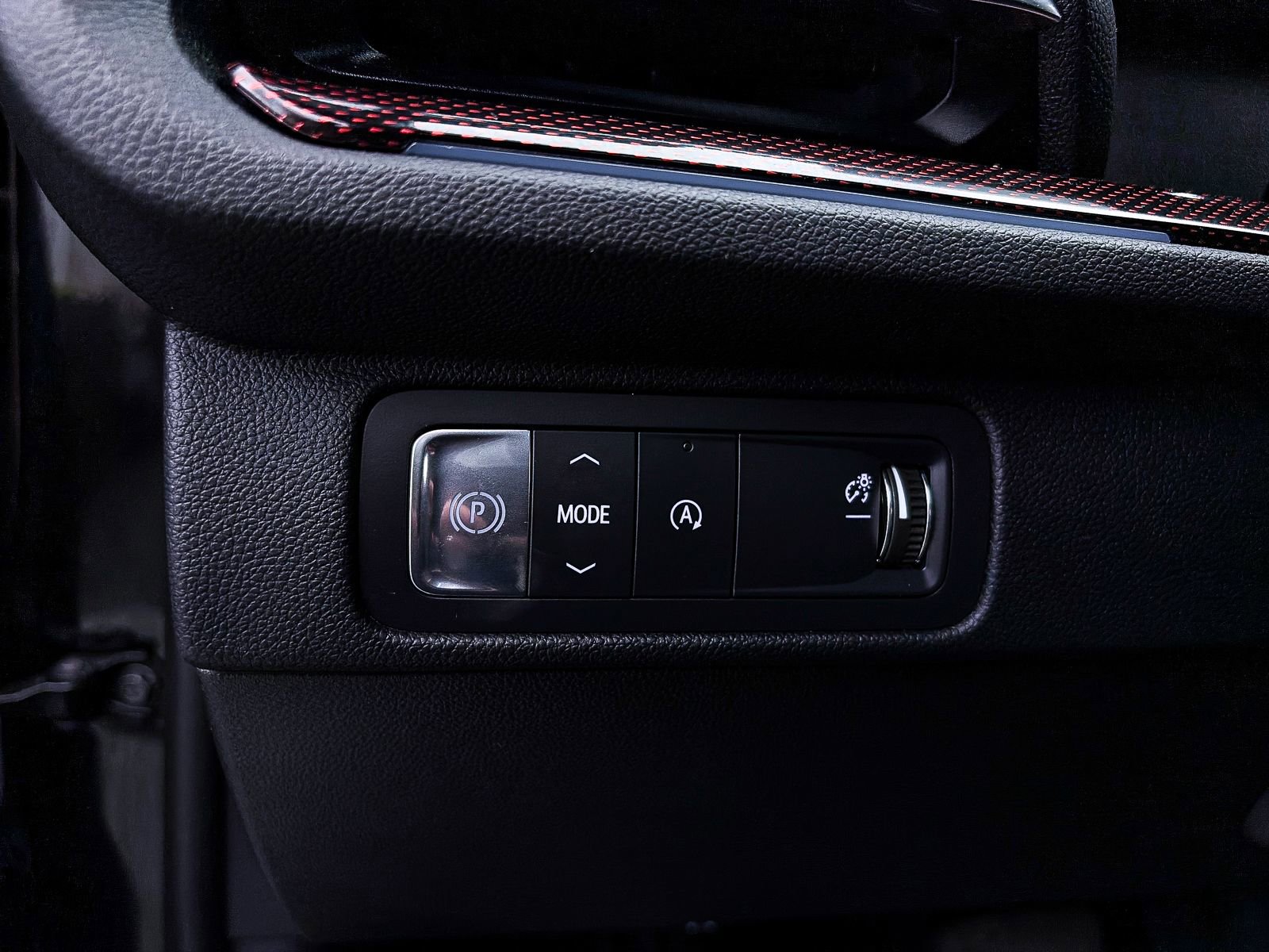 Used 2024 Chevrolet Traverse RS image 21