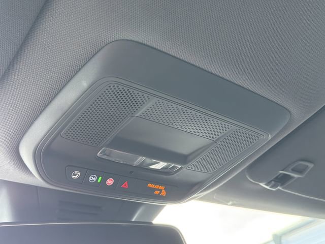 Certified 2024 Chevrolet Equinox EV RS image 22