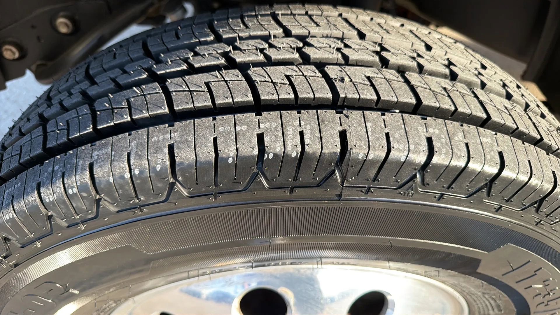 Used 2018 RAM 3500 Laramie image 39