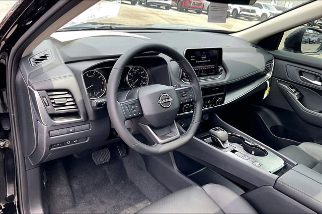 New 2026 Nissan Rogue SV image 5