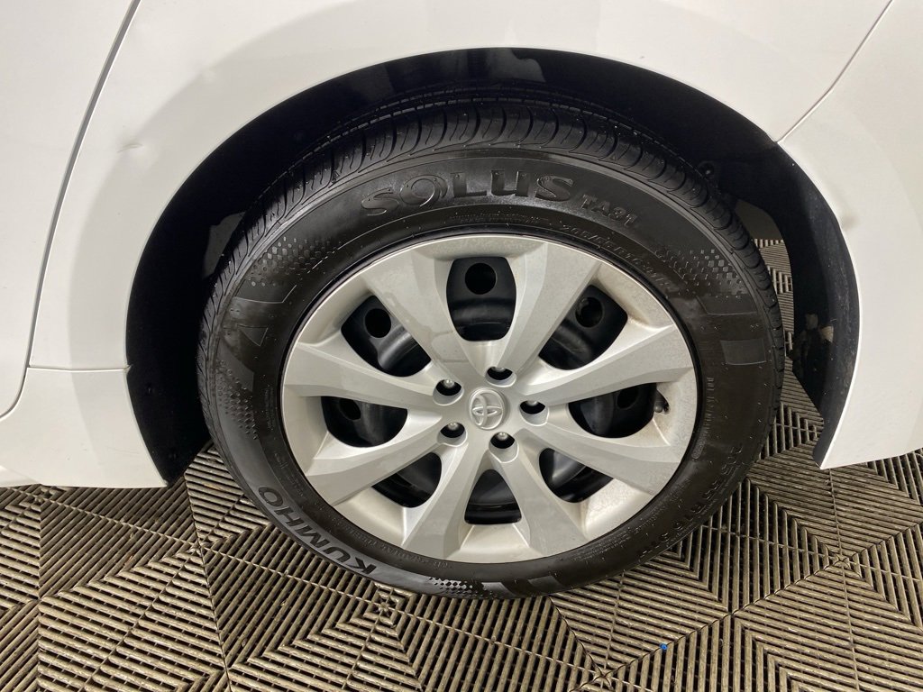 Used 2023 Toyota Corolla LE image 11