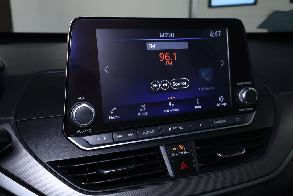 Used 2024 Nissan Altima 2.5 SR FWD image 26