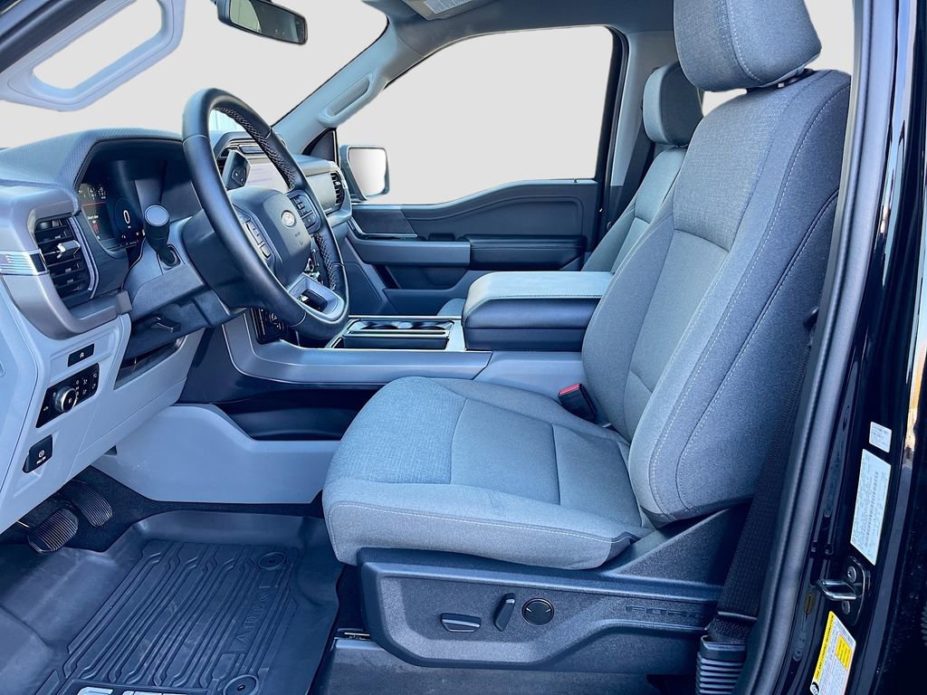 Used 2025 Ford F150 XLT w/ Equipment Group 302A MID image 22