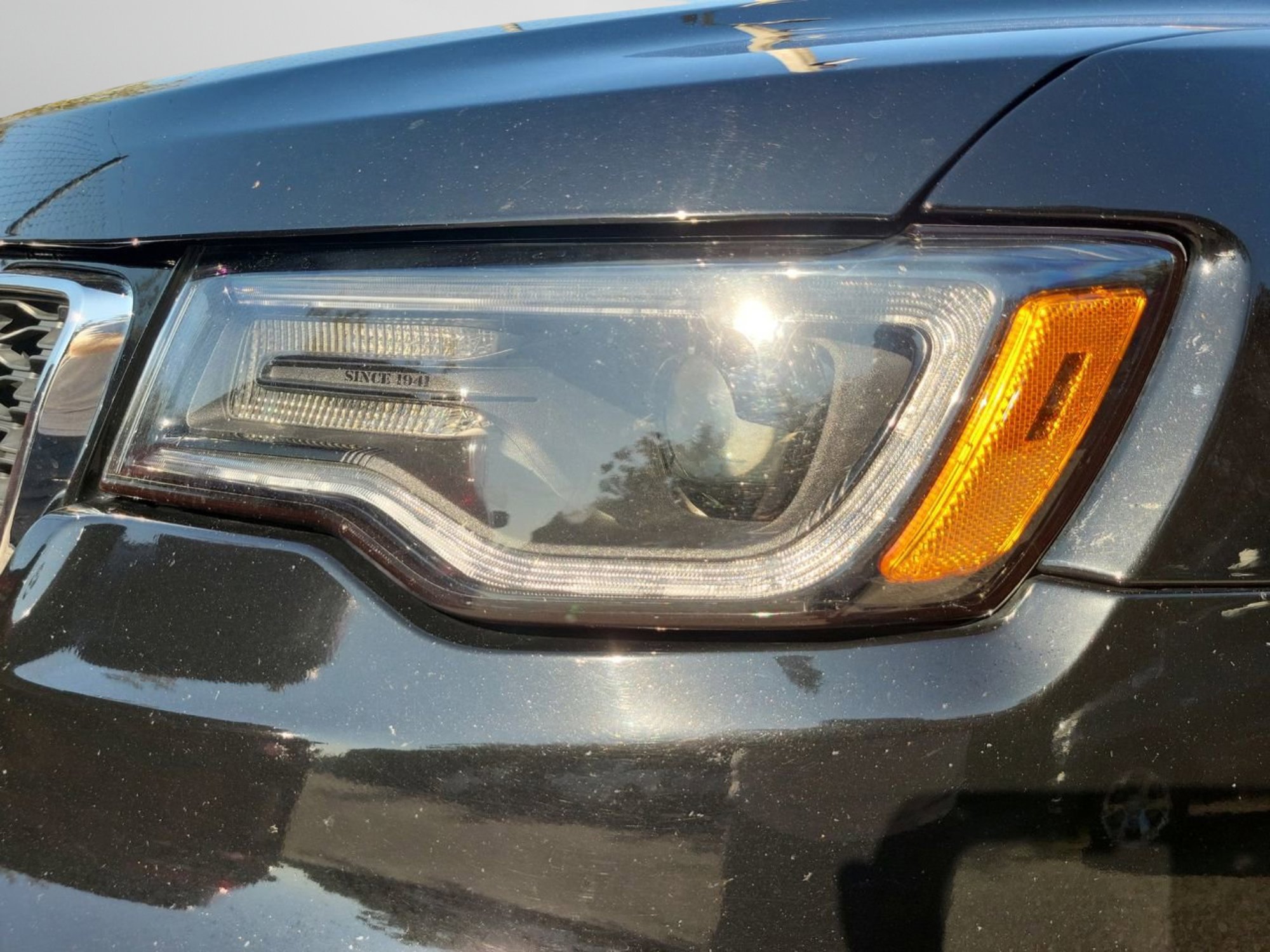 Used 2017 Jeep Grand Cherokee Limited w/ Luxury Group II image 5