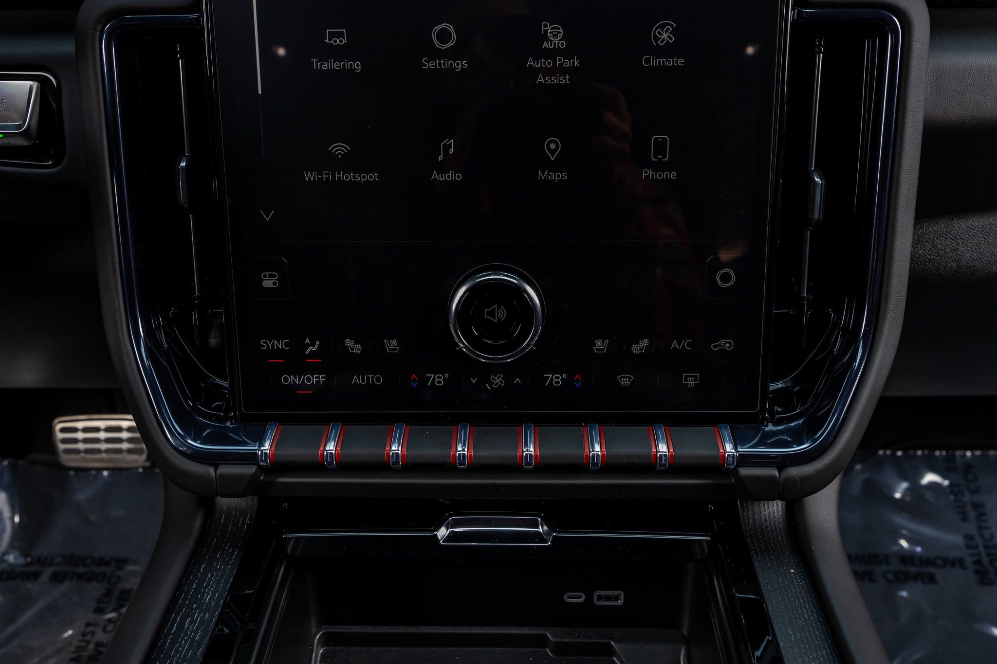 Used 2025 GMC Yukon AT4 Ultimate image 26