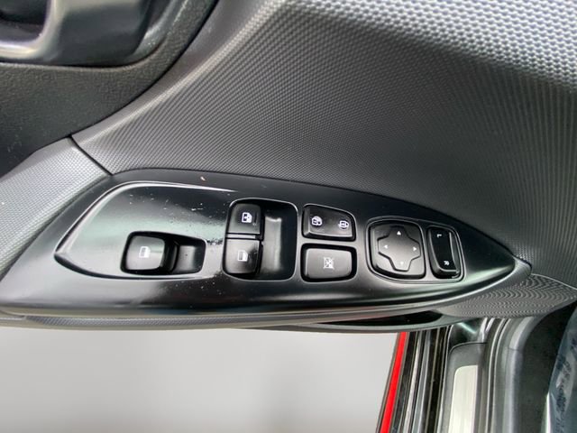 Used 2019 Hyundai Veloster N N image 17