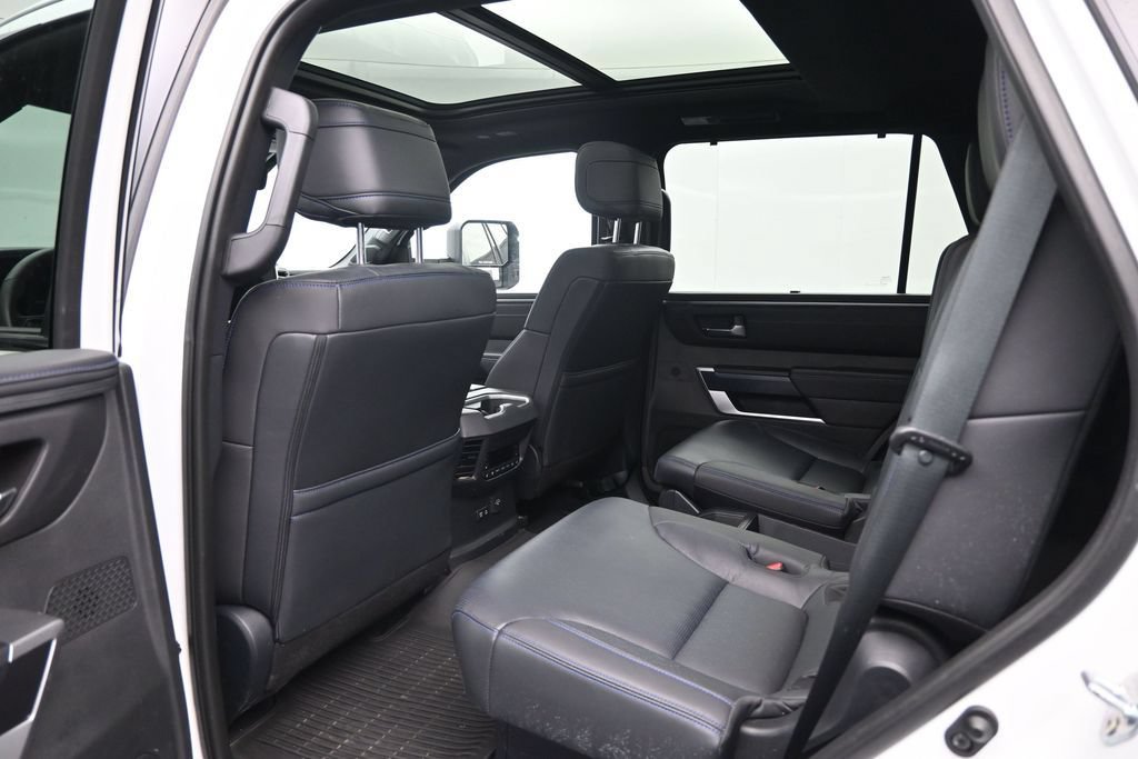 Used 2025 Toyota Sequoia Platinum AWD/4WD image 25