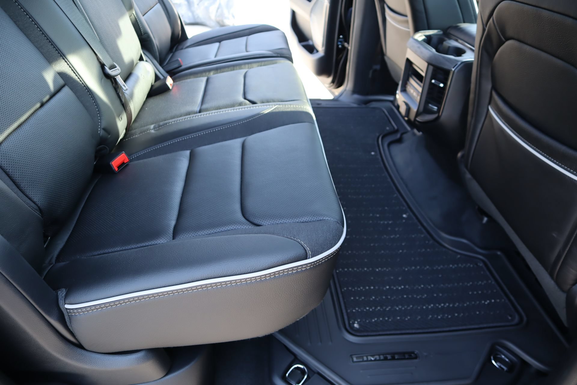 New 2027 RAM 1500 Limited AWD/4WD image 15