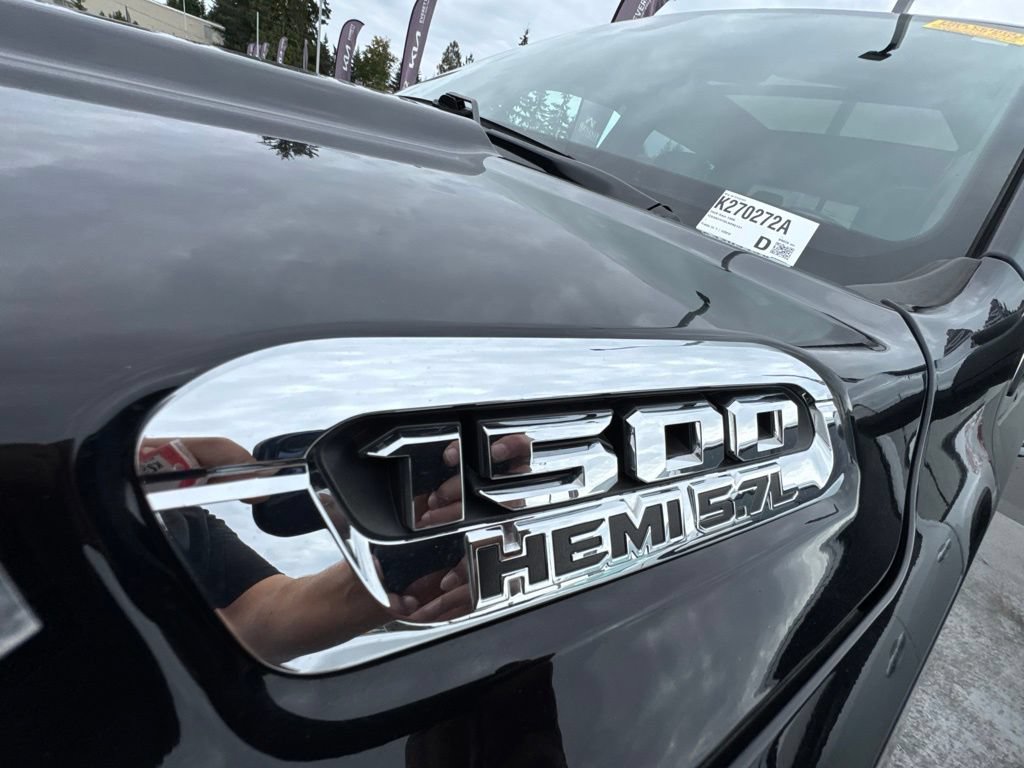 Used 2018 Honda Pilot Touring image 16