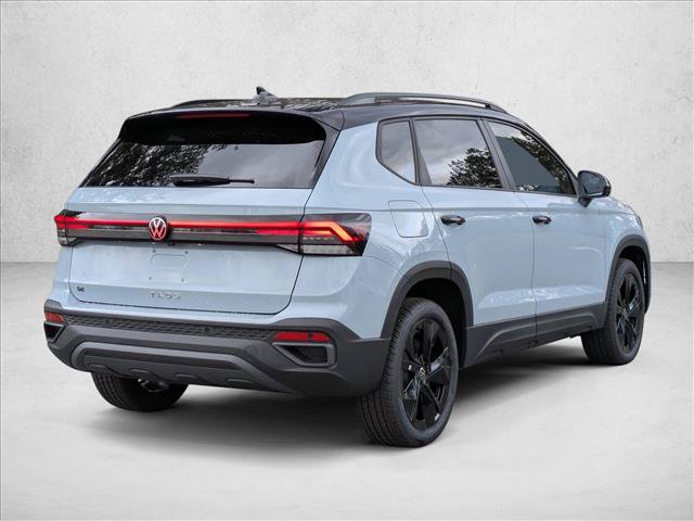 New 2026 Volkswagen Taos SE FWD image 2