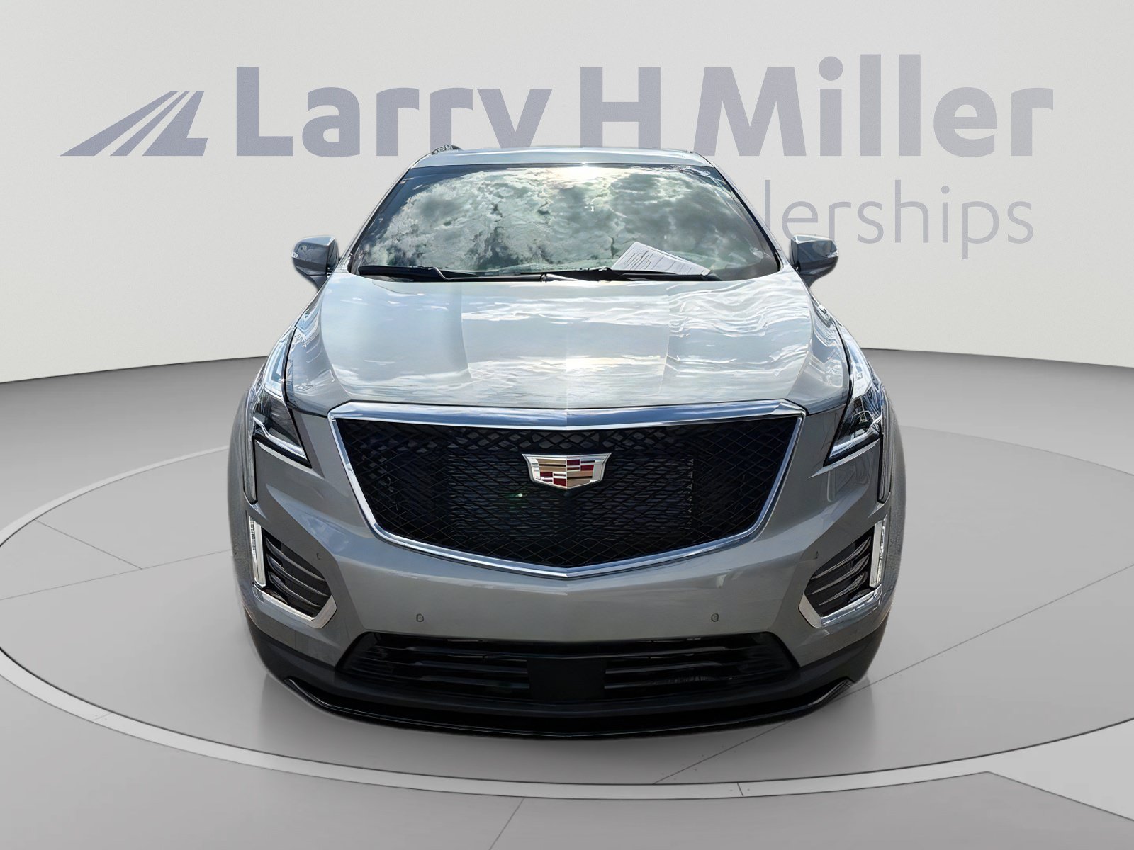 Used 2024 Cadillac XT5 Sportv w/ Technology Package AWD/4WD image 8