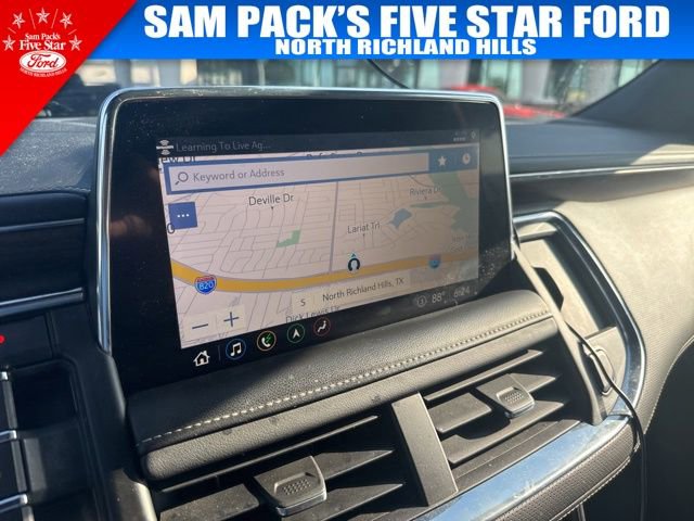 Used 2021 Chevrolet Suburban Premier w/ Premium Package AWD/4WD image 12