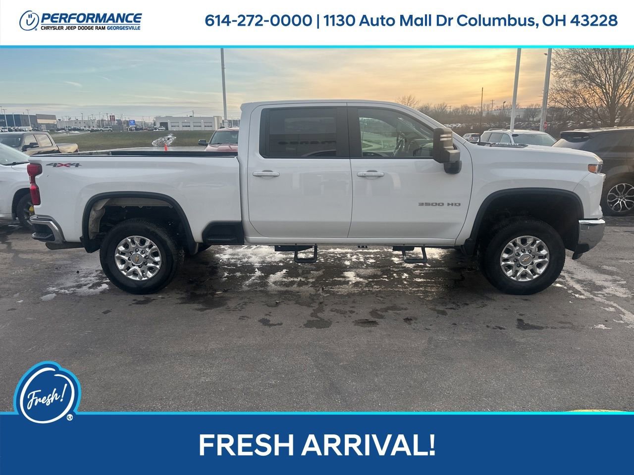 Used 2024 Chevrolet Silverado 3500 LT image 3