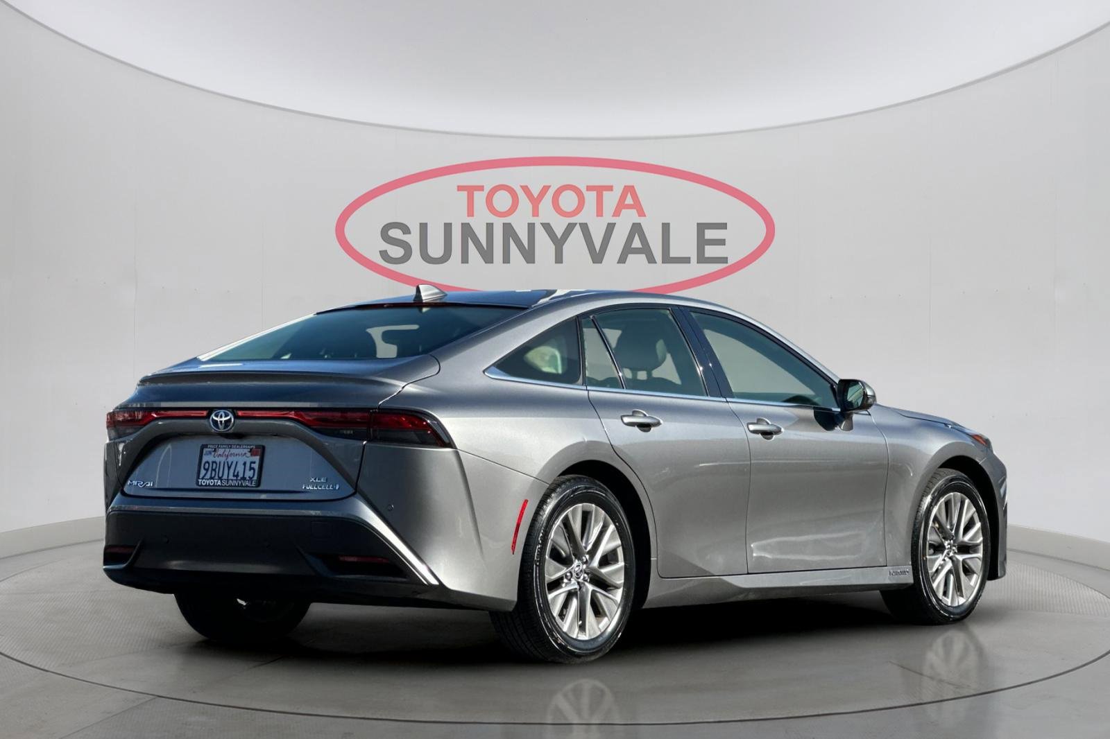 Certified 2022 Toyota Mirai XLE image 3