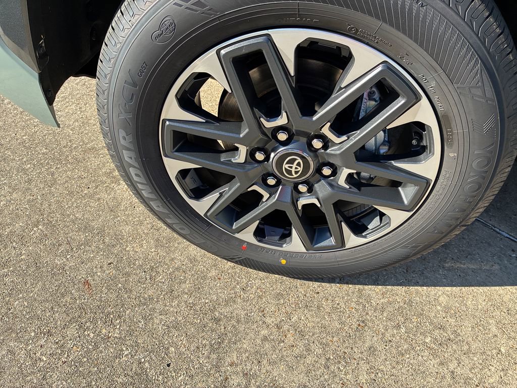 New 2026 Toyota Tundra Limited image 33