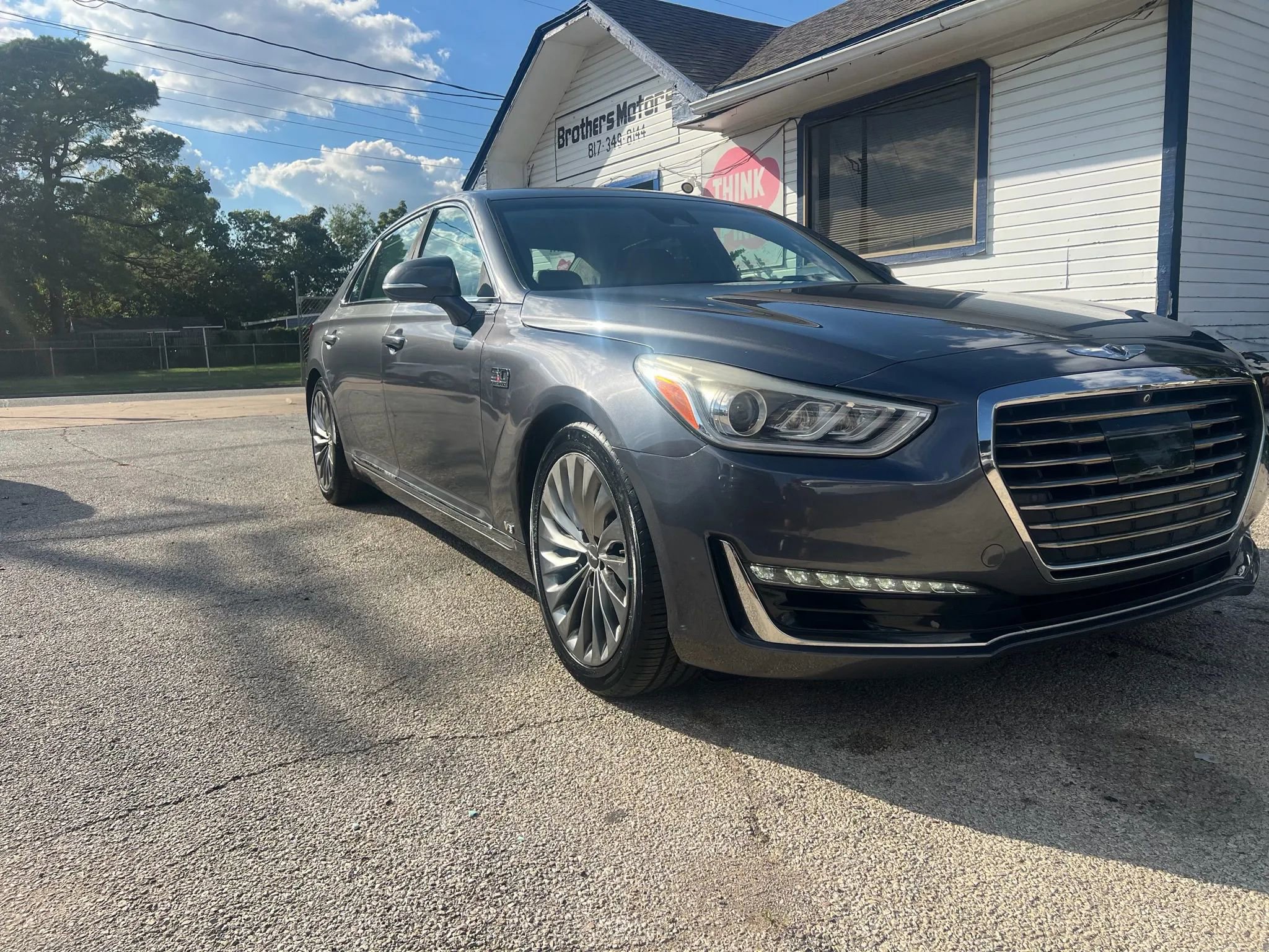 Used 2017 Genesis G90 5.0 Ultimate image 2