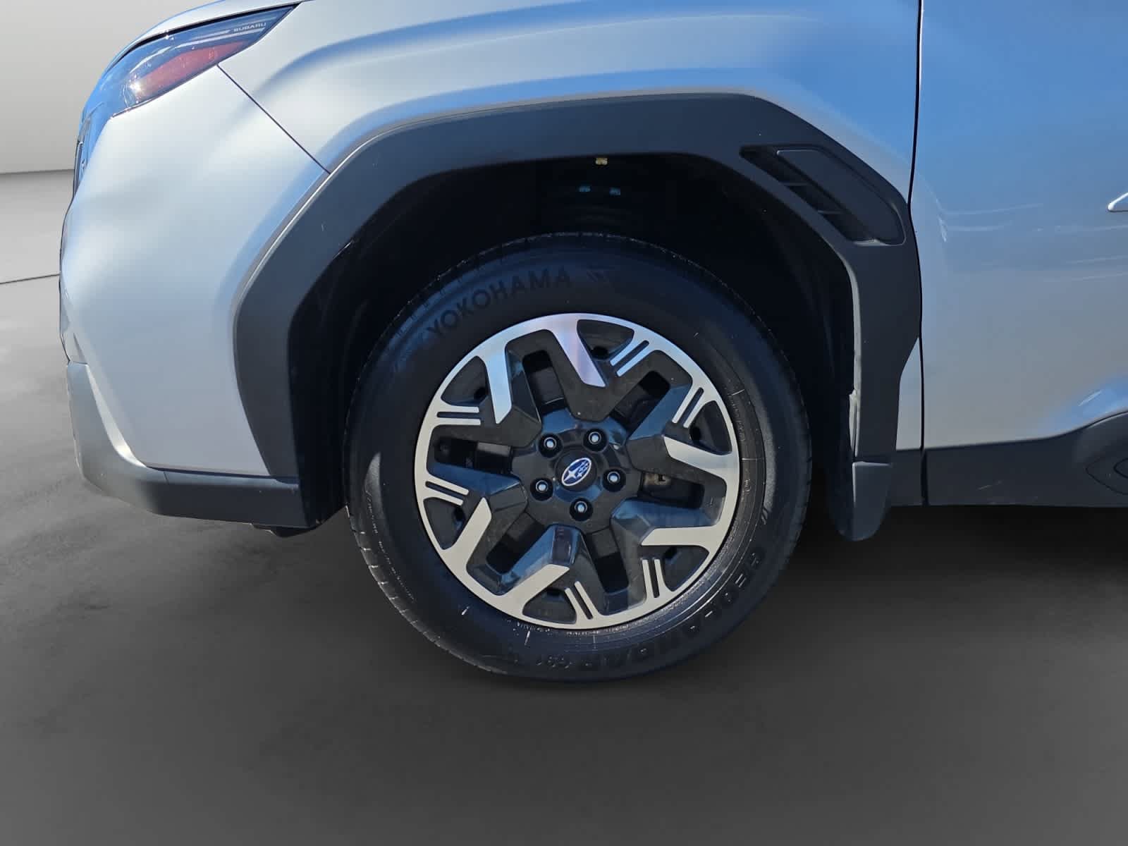 Used 2025 Subaru Forester Premium AWD/4WD image 9