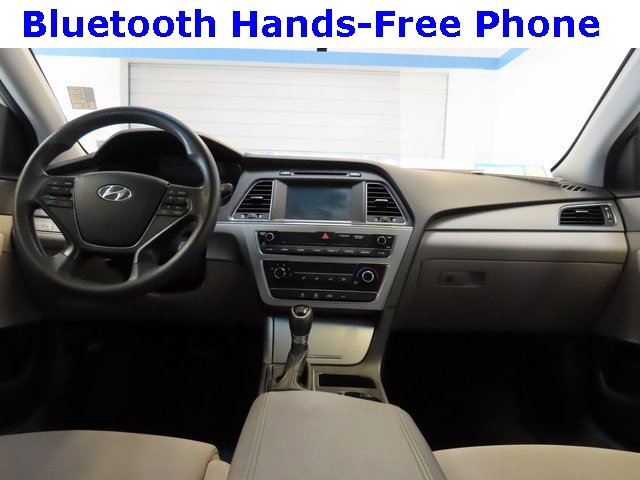 Used 2017 Hyundai Sonata SE image 7