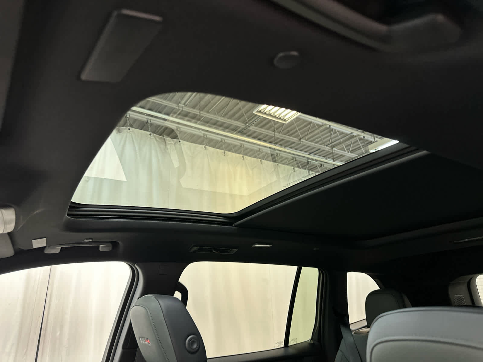 New 2026 GMC Acadia AT4 w/ Luxury Package image 5