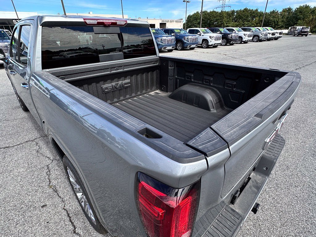 New 2026 GMC Sierra 1500 Denali w/ Denali Reserve Package AWD/4WD image 39