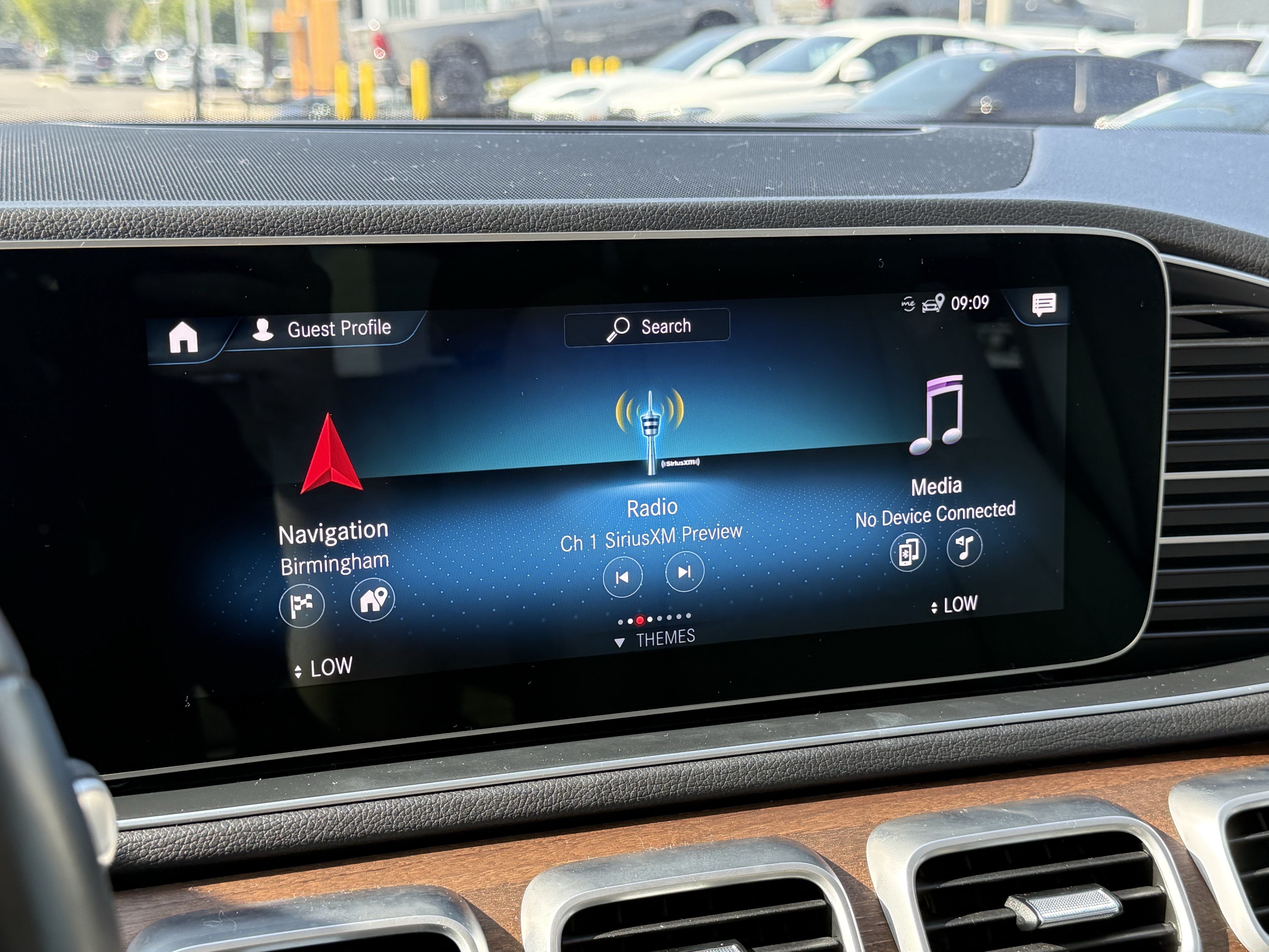 Used 2022 Mercedes-Benz GLE 350 4MATIC image 22