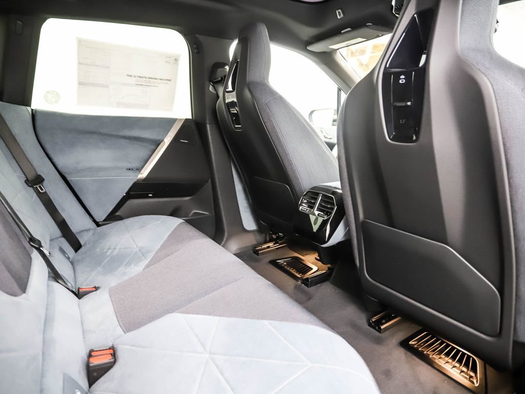 New 2026 BMW iX xDrive45 image 25