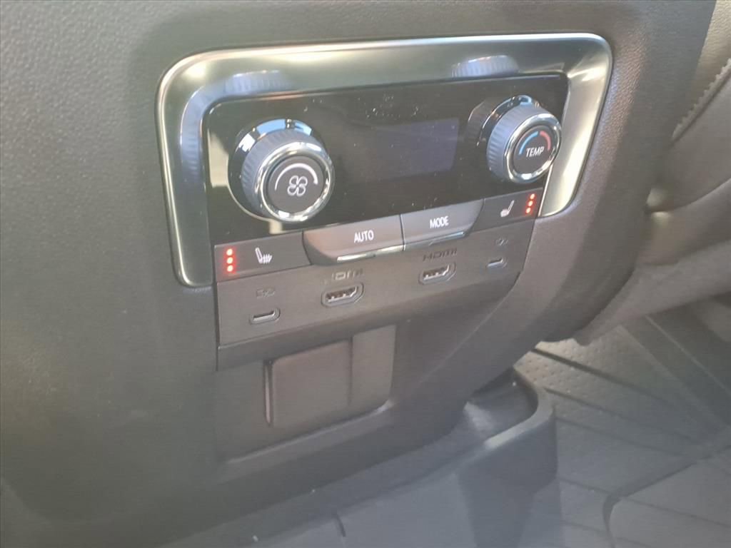 New 2026 Chevrolet Tahoe High Country image 19