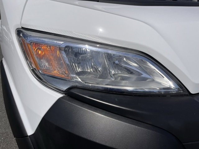 New 2024 RAM ProMaster 3500 w/ Convenience Group image 9