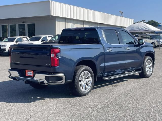 Used 2020 Chevrolet Silverado 1500 LTZ w/ LTZ Premium Package AWD/4WD image 3