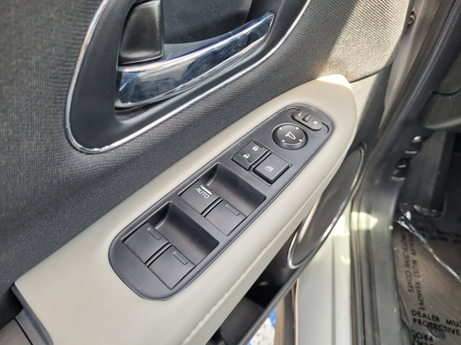 Used 2021 Honda HR-V EX image 26