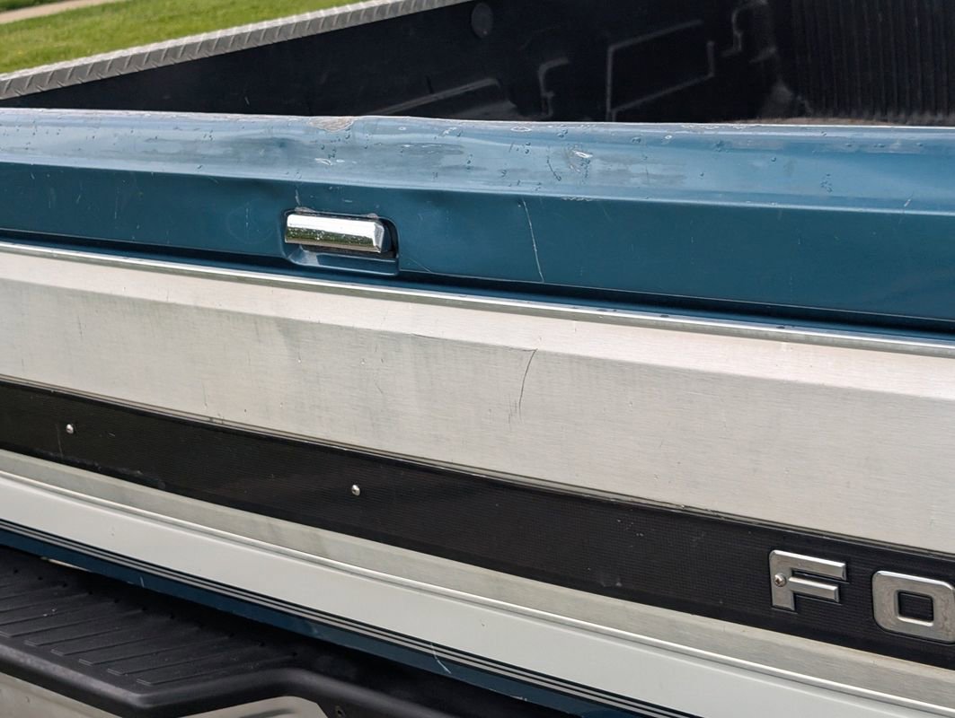 Used 1995 Ford F250 4x4 Regular Cab image 38