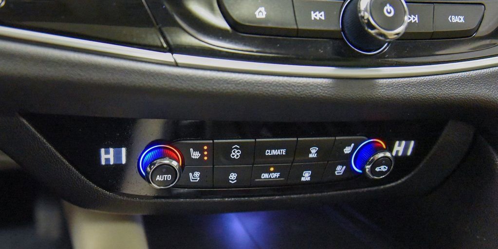 Used 2022 Buick Enclave Avenir w/ Trailering Package, 5000 lbs. image 27