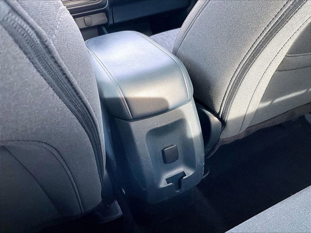 Used 2023 Ford Maverick XLT image 30