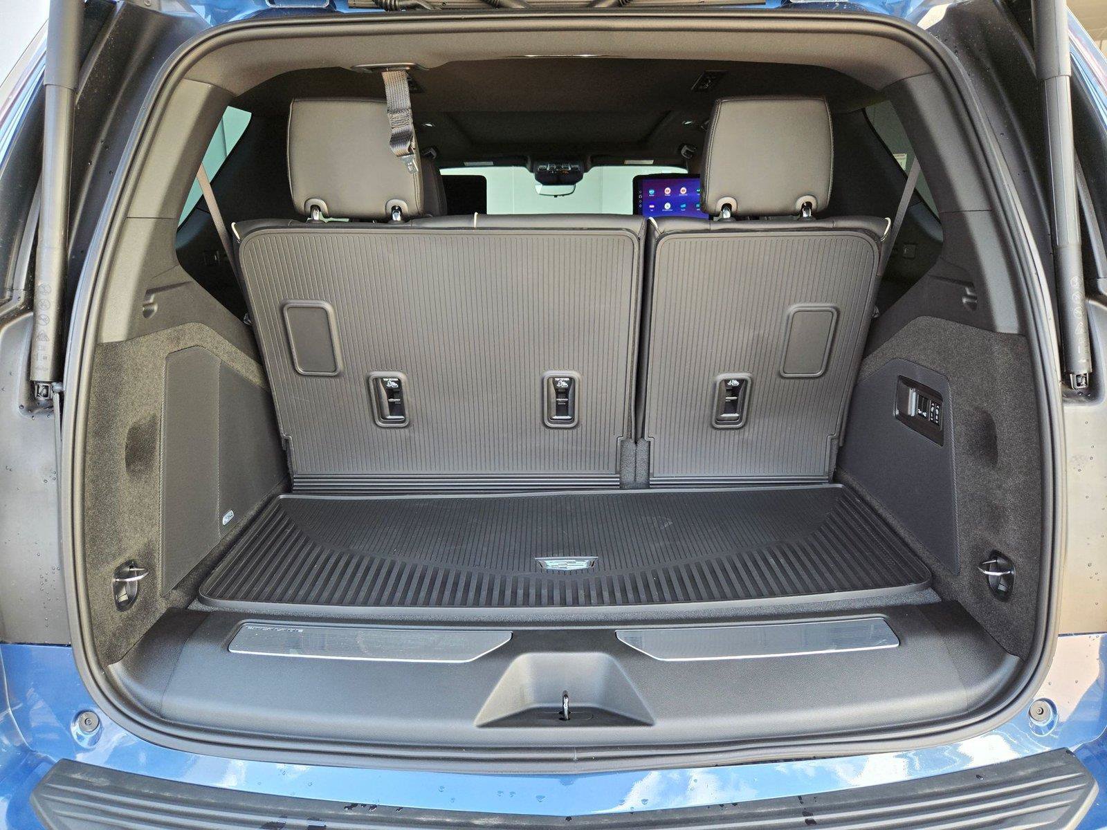 New 2026 Cadillac Escalade Sport w/ Touring Package AWD/4WD image 34
