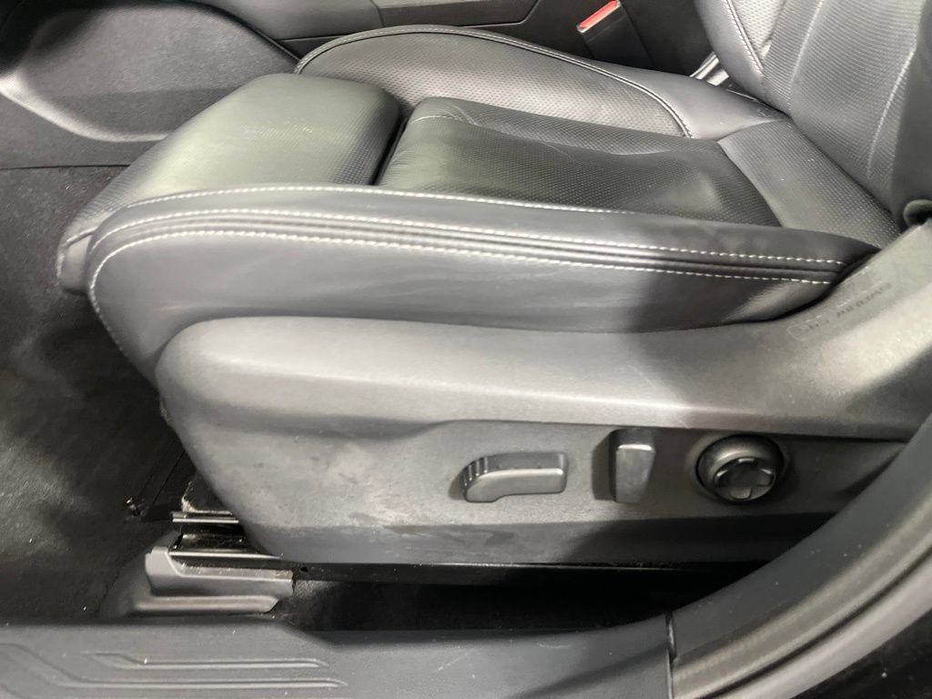 Used 2023 Subaru Outback Touring XT AWD/4WD image 23