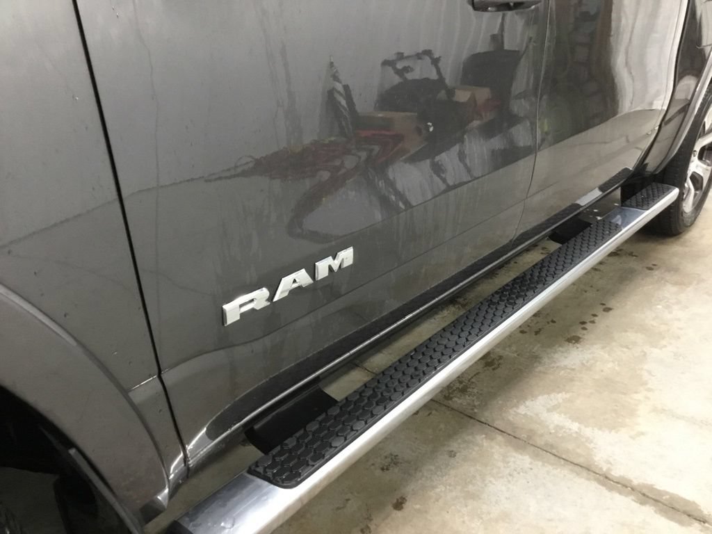 Used 2022 RAM 1500 Laramie AWD/4WD image 5