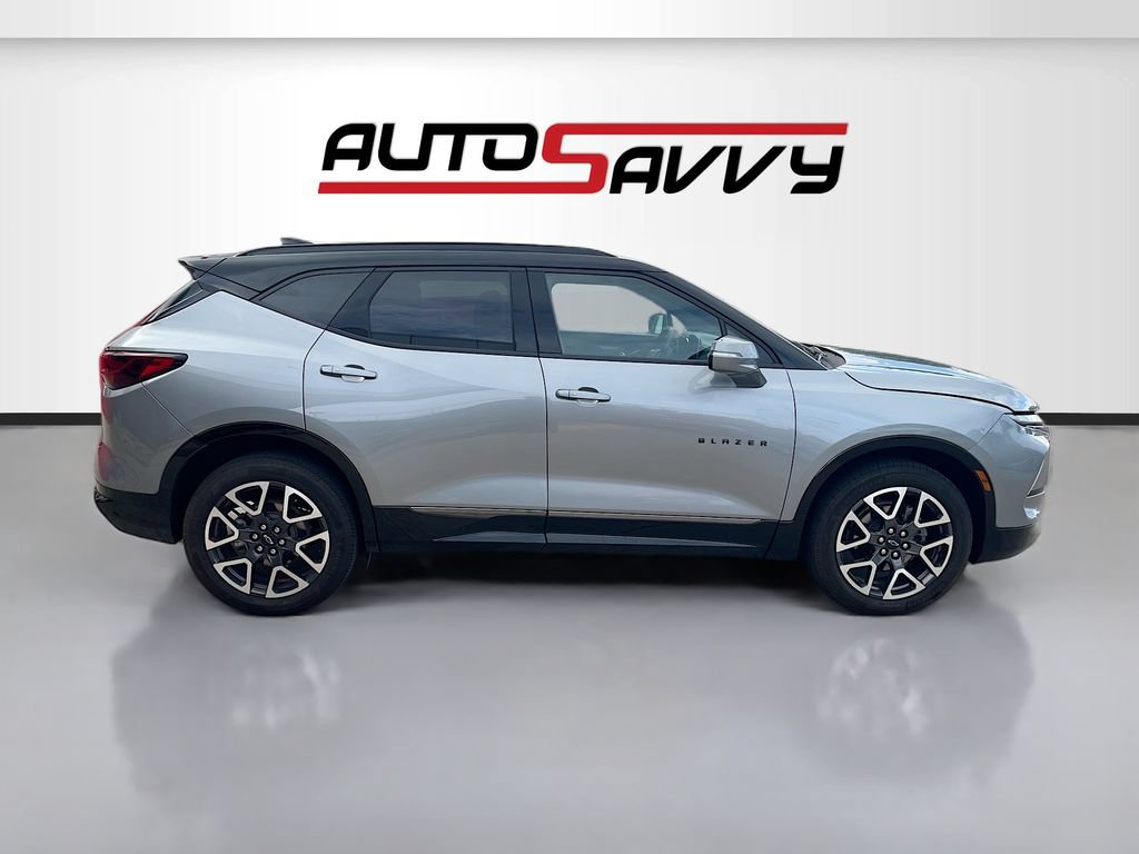 Used 2024 Chevrolet Blazer RS AWD/4WD image 8