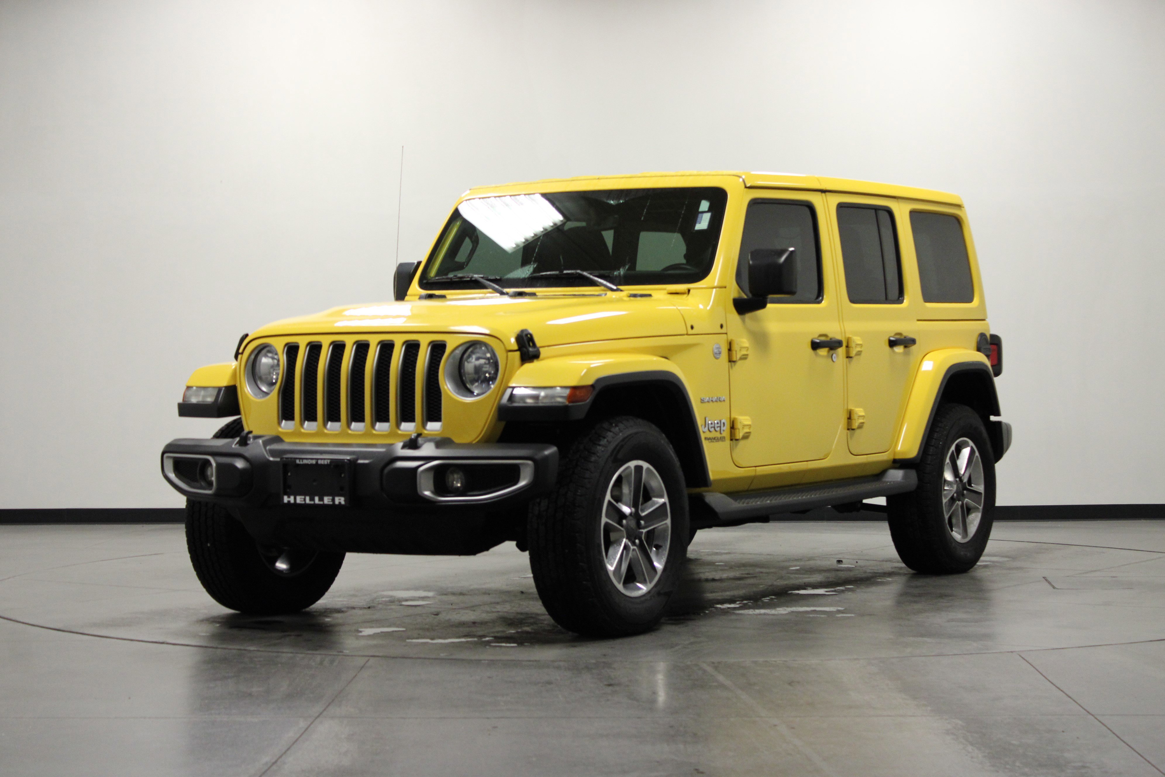 Used 2018 Jeep Wrangler Unlimited Sahara image 8