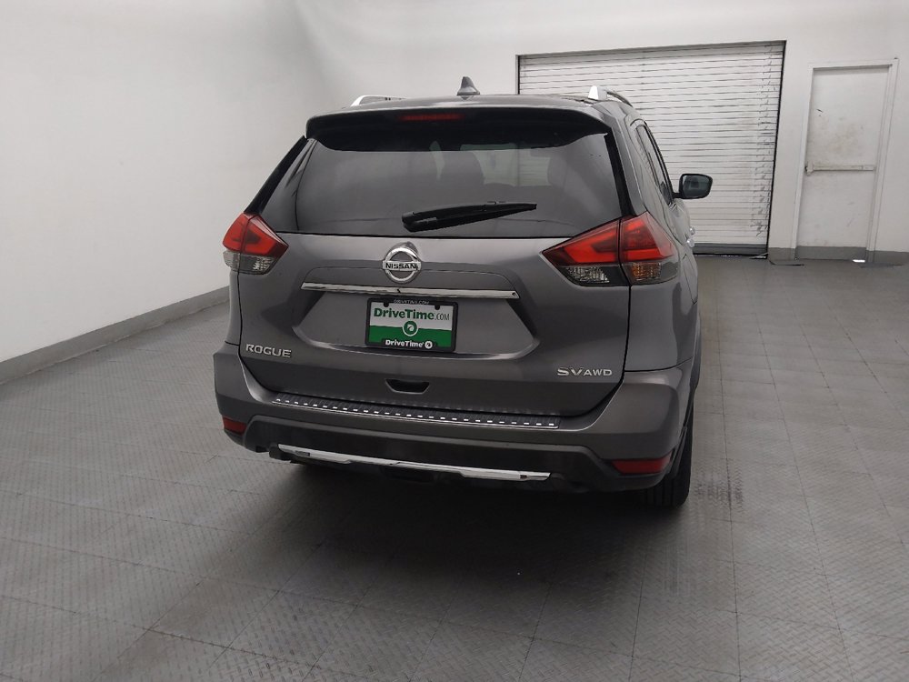 Used 2018 Nissan Rogue SV w/ Premium Package AWD/4WD image 7