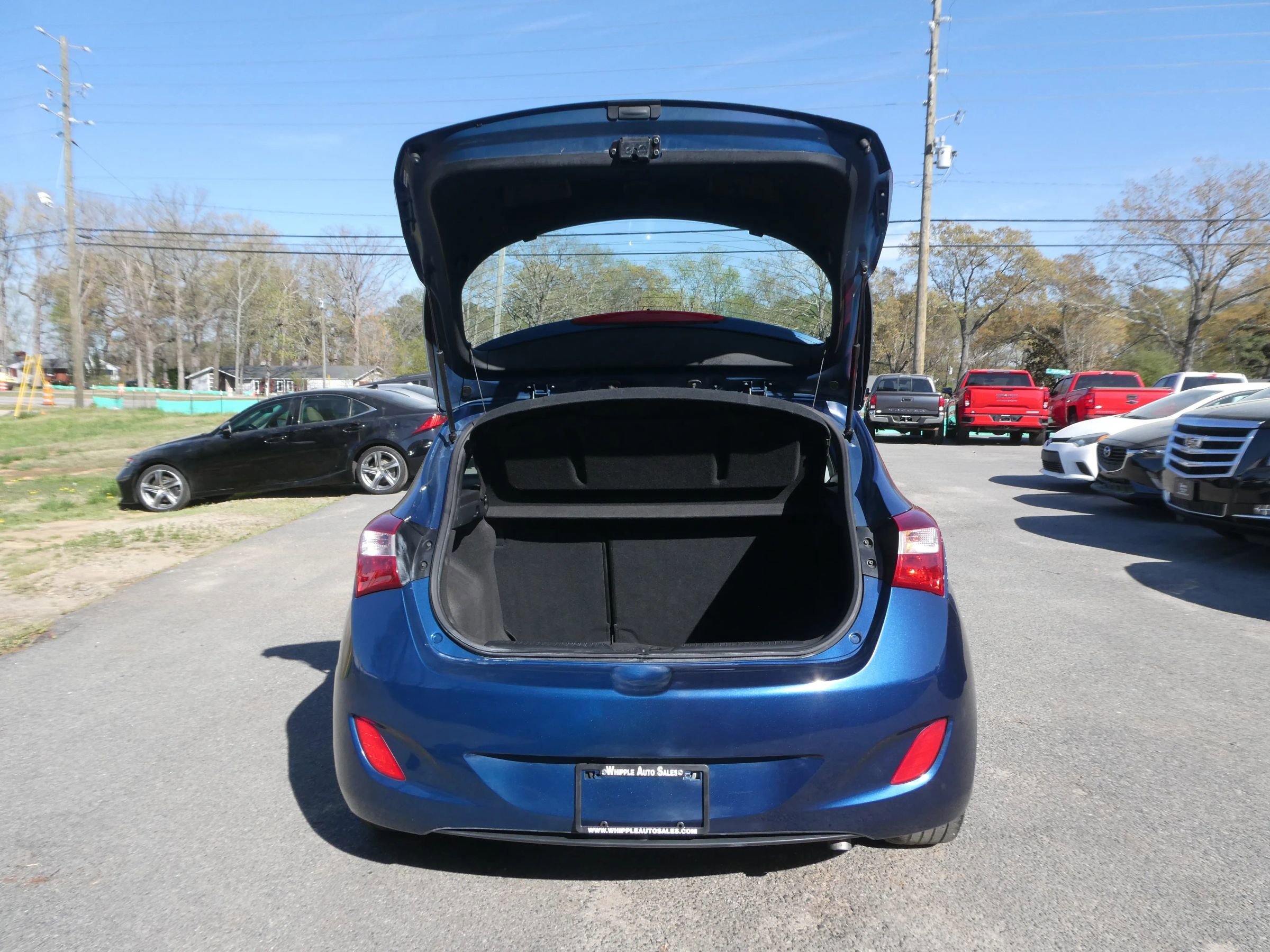 Used 2015 Hyundai Elantra GT image 7